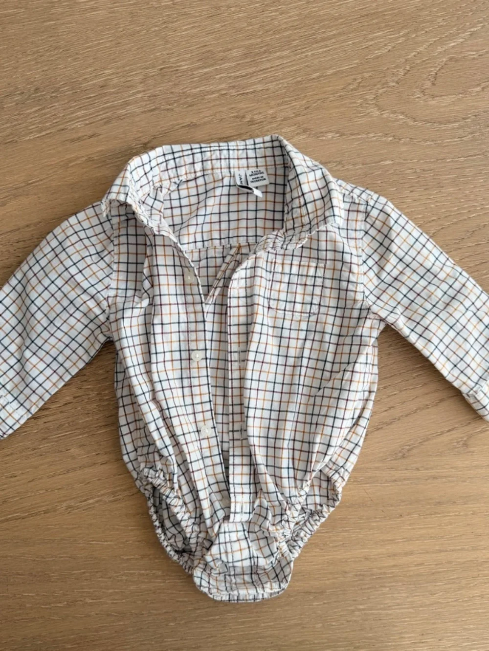 Janie and Jack Baby Boy Button Down Onesie 3-6 months